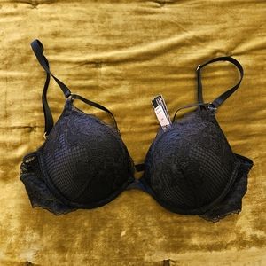 NWT Victoria's Secret black lace bra
